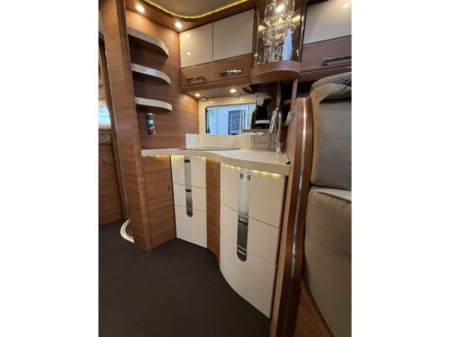 Carthago Chic C-Line T 4.9 LE - LLENO DE ACCESORIOS foto: 16