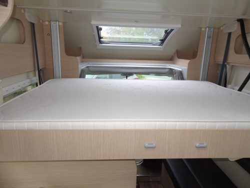 Euramobil Forster T699HB photo: 9