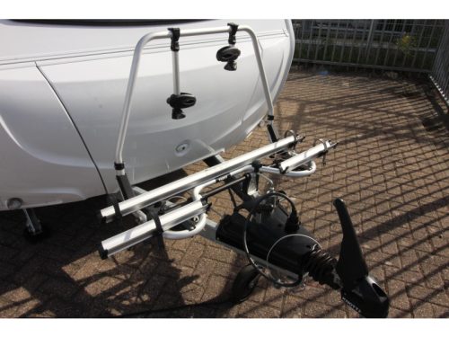 B&uuml;rstner Premio Life 480 TL Mover Thule 6300 Bicycle rack photo: 21