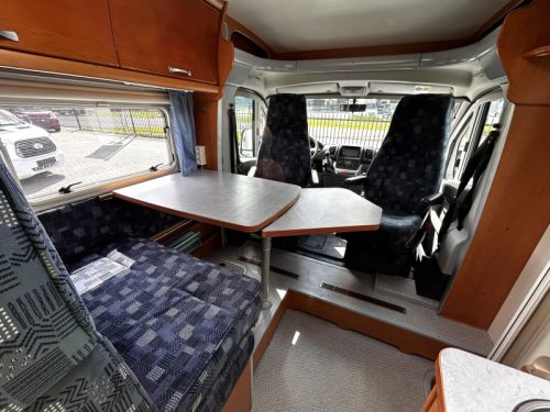 LMC Liberty Finish TI 6600 Single beds/2008/Airco! photo: 8