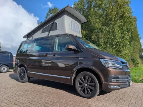 Volkswagen Multivan 150HP Motorhome Pop-top roof photo: 2