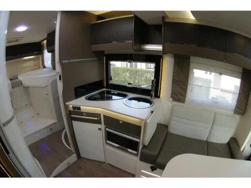 Chausson Welcome 747 GA Single beds, Pop-top roof. photo: 16