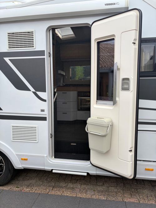 Adria 670 DL Coral Plus  Baujahr 2023   14500 km  670 DL Coral plus  Foto: 21