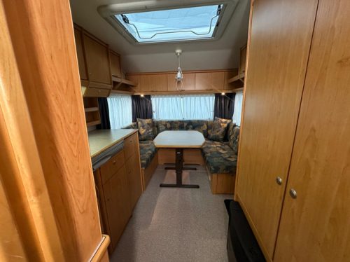 Knaus S&uuml;dwind 450 FU photo: 22