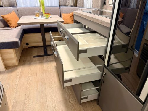 Hobby De Luxe 460 UFE Foto: 19