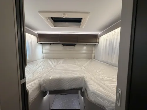 Adria Compact Supreme DL automatic / single beds photo: 15