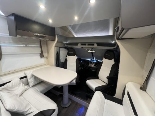 Chausson Welcome 737 Low Mileage OFFER photo: 8