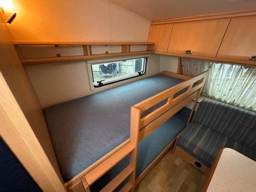 Hobby De Luxe Easy 495 UK photo: 4