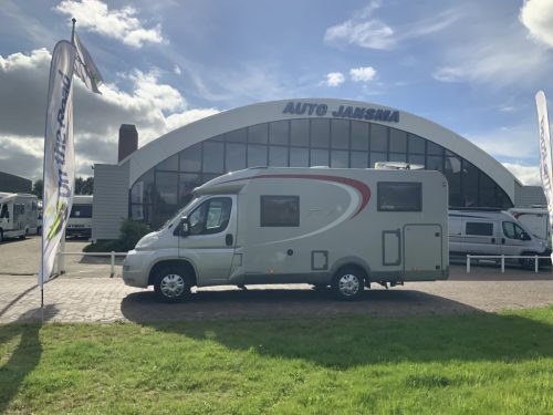 B&uuml;rstner Travel Van 2.3 MultiJ. 130 HP Semi-integrated. Engine air-conditioning, Garage, 2 single beds, Length 6.70 m., etc. Year of manufacture 2013 Camper centrum on the road photo: 30