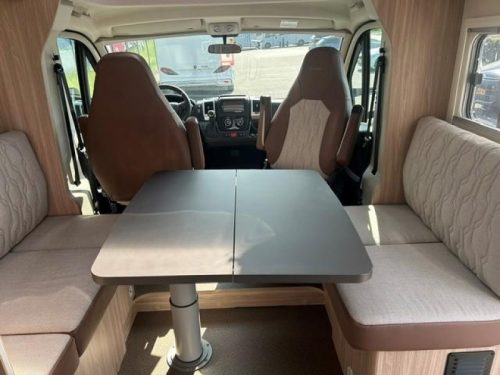 B&uuml;rstner Limited T 727 G COMPLEET Foto: 5