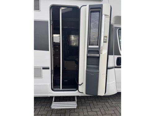 Adria Coral XL Plus A 670 SL foto: 23