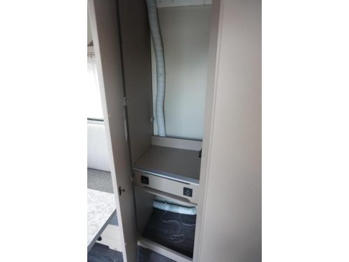 Weinsberg CaraCito 470 EU 1500kg/AIRCO/VLOERVERW. Foto: 6