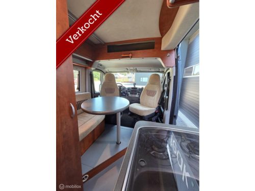La Strada AVANTI M 5.40 Van conversion ☆Solar panel, 120HP☆ photo: 12