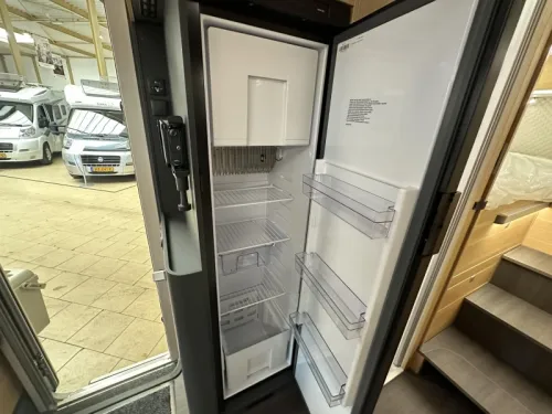 Adria Coral Plus 670 DL automaat | ex-verhuur  foto: 11