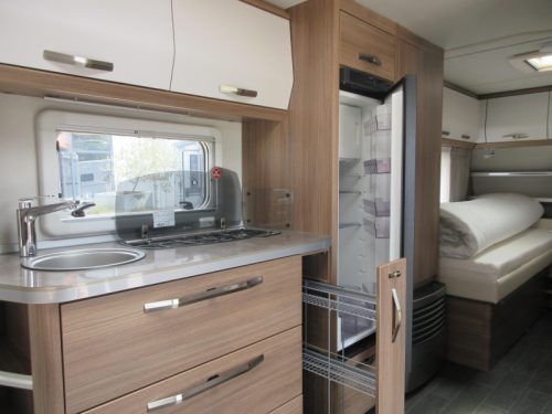 Tabbert Rossini Booster 540 E WITH MOVER AND FIXED AWNING photo: 5