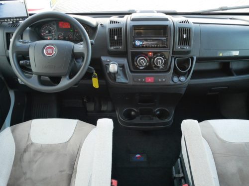 Pilote P650U, Automatic, Low Single beds, XXL Refrigerator photo: 3