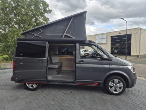 Volkswagen T6.1 California Electric pop-top roof DSG 4Motion photo: 2
