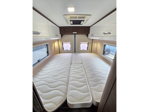 Karmann Davis 640 Lengte Bedden 9G Automaat  foto: 18