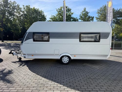 Hobby De Luxe 460 LU In NIEUWSTAAT! Foto: 3