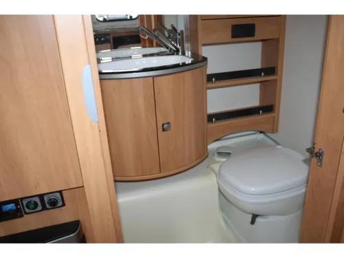 Dethleffs Camper 460 QR photo : 6
