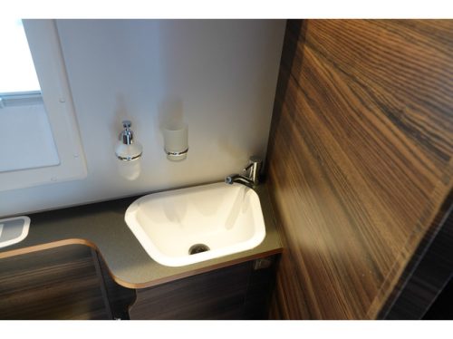 Laika EcoVip H 4109 9-speed Automatic | E&P Level System | Roof Air Conditioning | Lithium | 4-person photo: 14
