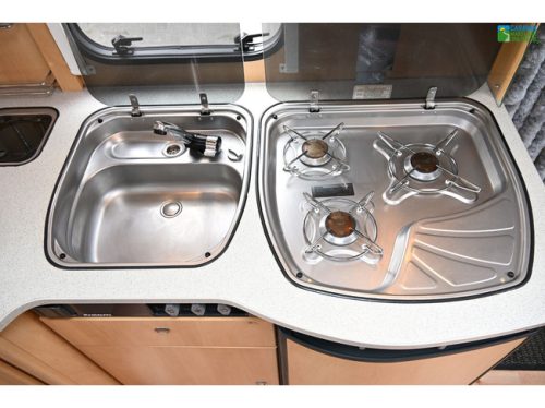 Dethleffs Camper 460DB Foto: 12