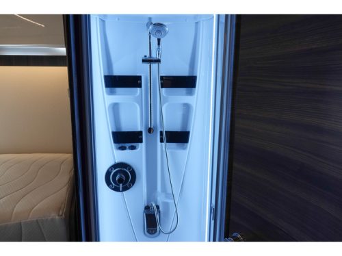 Laika EcoVip H 4109 9-speed Automatic | E&P Level System | Roof Air Conditioning | Lithium | 4-person photo: 12