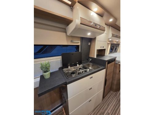 Carthago Malibu Van Charming 640 LE GT photo: 19
