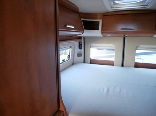 Carthago Malibu Van 600, 6 Meter Kastenwagen, Gro&szlig;es Bett!! Foto: 16