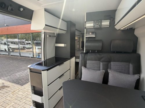 Adria Twin Supreme 640 SGX 9T-Automatic Solar Panel Victron System photo: 11