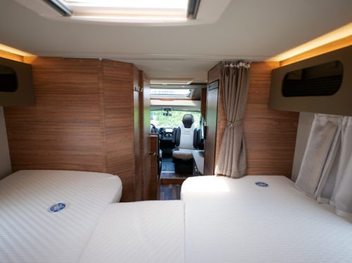 Weinsberg CaraCompact Pepper 600 MEG FREE AUTOMATIC transmission photo: 23