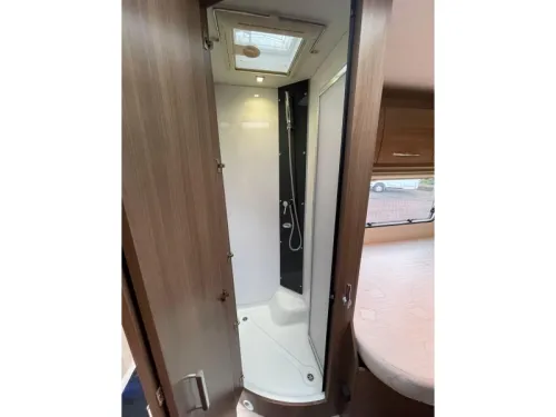 Chausson Flash 625 Drop-down bed 52000 km 2015 photo: 16