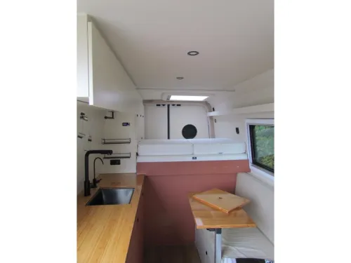Autocaravana MAN Crafter con camas individuales, autom&aacute;tica foto: 3