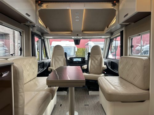 B&uuml;rstner Elegance 910 G E&P Mercedes ALDE Airco photo: 6