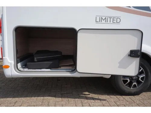 B&uuml;rstner Limited T 660 165PS | Navi | Aktionspreis Foto: 15