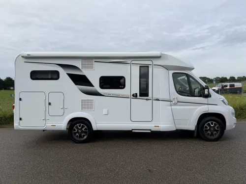 Hobby On Tour Edition 65 GE Thule bicycle lift, 165HP photo: 20