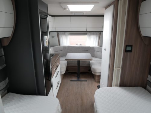 Hobby Excellent Edition 540 WLU mover, awning, air conditioning photo: 18
