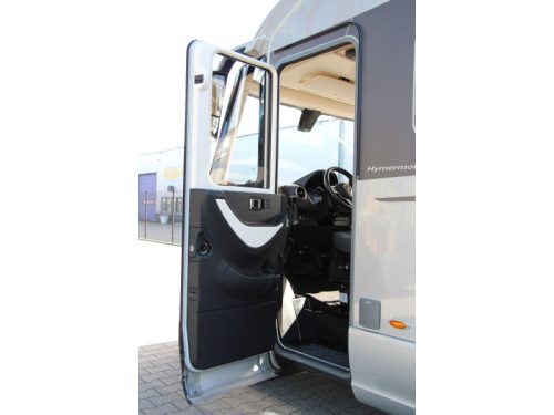 Hymer BML Master Line 780 Camas individuales + Techo elevable foto: 14