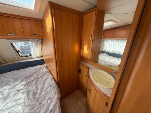 Hobby De luxe Easy 500 KMFE 6 berths, Awning with walls photo: 9