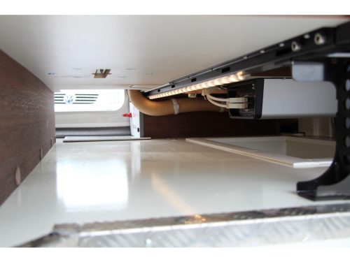Carthago Chic C-Line I 4.9 LE-L Single beds + Pop-top roof  photo: 19
