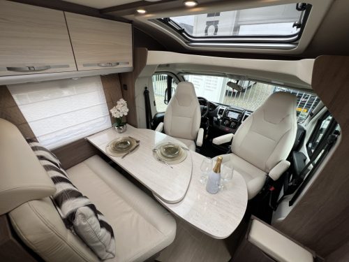 B&uuml;rstner Nexxo Time 690 G SINGLE BEDS AUTOMATIC 6.99M LONG photo: 1