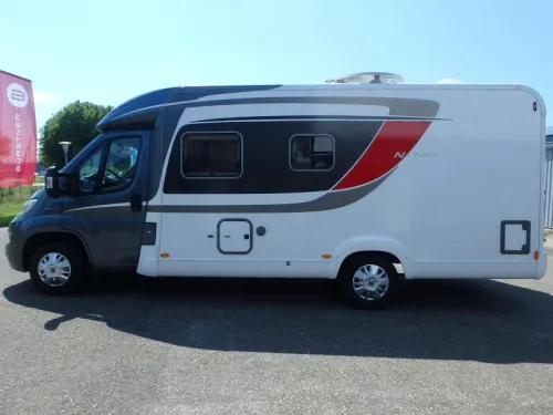 B&uuml;rstner Nexxo T 660  photo: 3