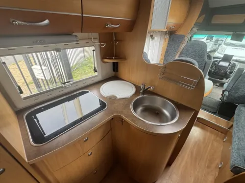 Chausson Alegro 67 Mit Franz&ouml;sisches Bett und Tempomat Foto: 16