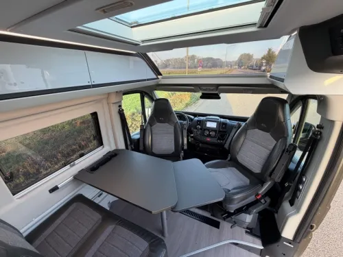 Adria Twin Supreme 640 SGX Lithium, inversor, Solar foto: 6