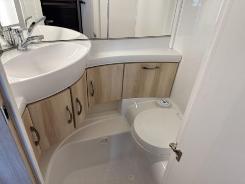 Hobby De Luxe 495 UL Model 2026 photo: 3