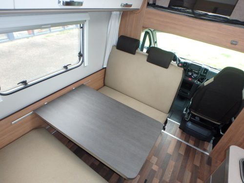 Weinsberg CaraHome 700 DG photo: 9