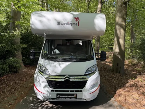 Sunlight A 68 Alkoven-Wohnmobil f&uuml;r 6 Personen, Baujahr 2018 Foto: 2