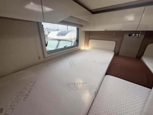 B&uuml;rstner Ixeo I 728 G Automatic single beds air conditioning photo: 10
