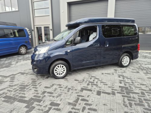 Nissan NV200 avec toit relevable photo : 1