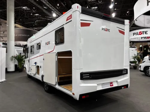 Pilote G 720 FGJ Vollintegriert Wohnmobil 2027 Foto: 1